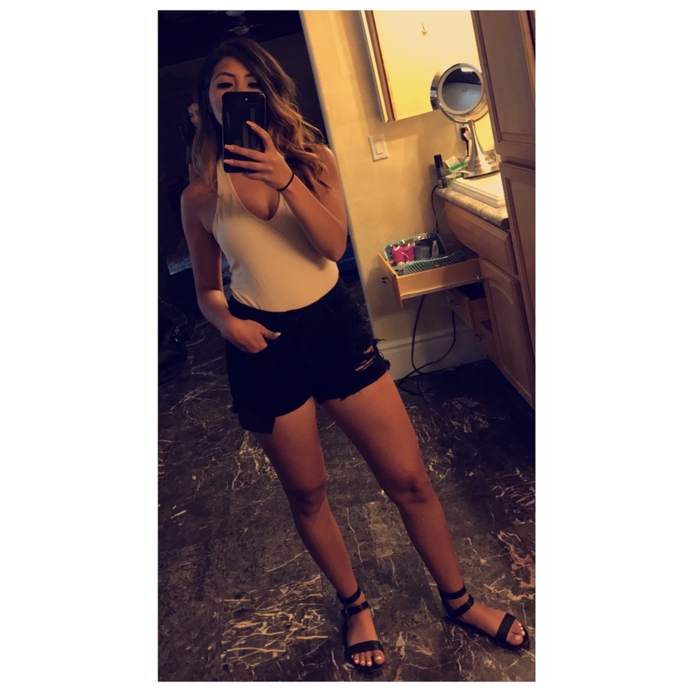 Shorts - Picture 2 of 2